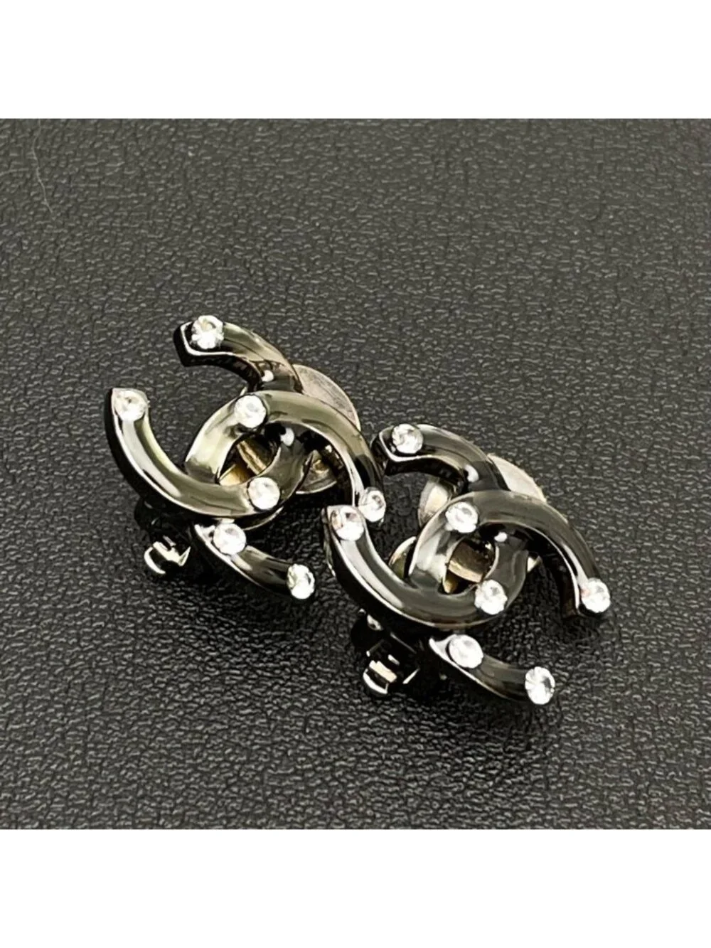 Chanel CC Logo Earrings 03A Rhinestone Icon